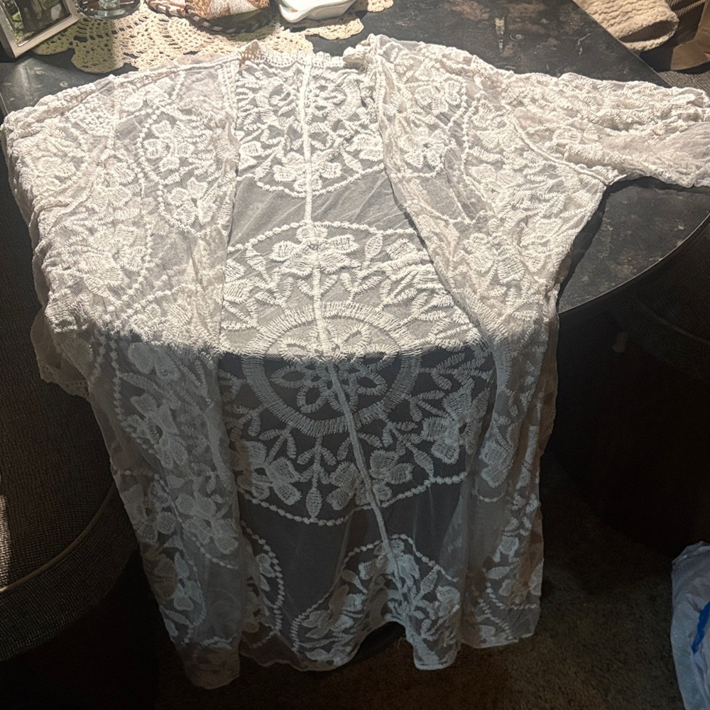 Elegant Lace Blouse Cardigan- White